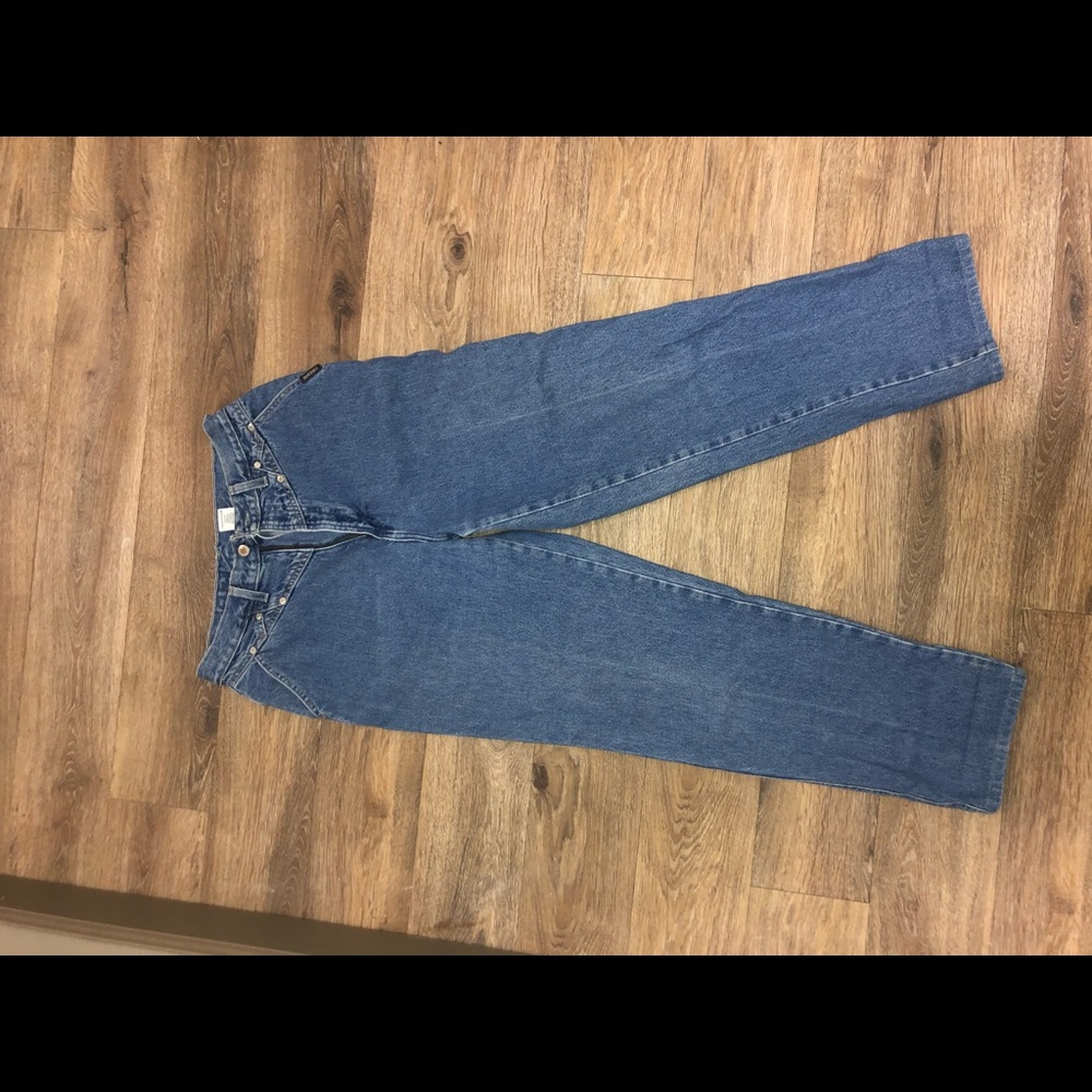 Vintage Rockies size 13/14
